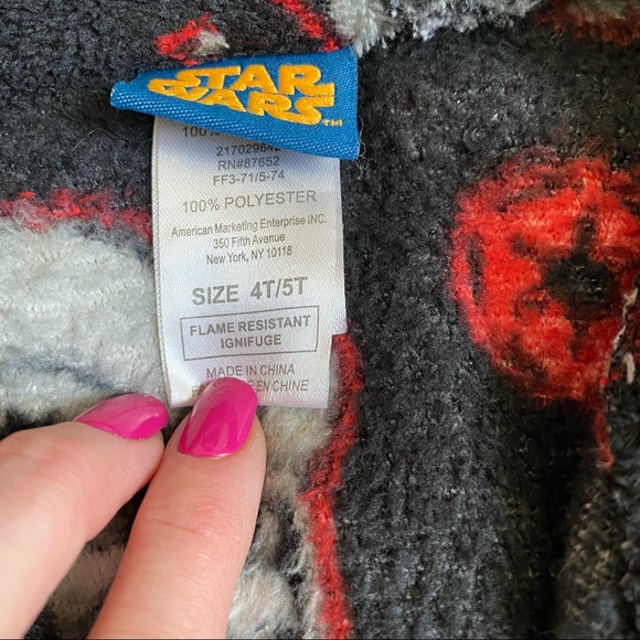 Star Wars Darth Vader Fleece Bathrobe for Boys - Picture 9 of 10